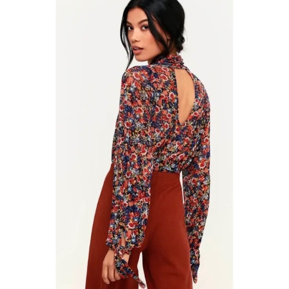Free People All Dolled Up‎ Floral Mesh Long Sleeve Top XS Excellent Condition